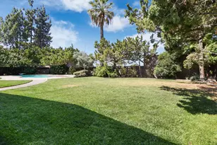 1077 Beyer Ln, Stockton, CA 95215 - Photo 44