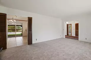 1077 Beyer Ln, Stockton, CA 95215 - Photo 10