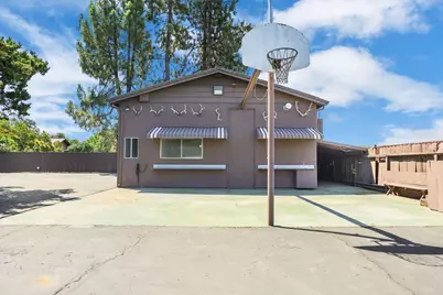 1077 Beyer Lane, Stockton, CA 95215 - Photo 58