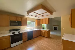 811 Dove Ln, Ione, CA 95640 - Photo 12