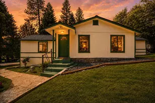 10492 Boulder St, Nevada City, CA 95959 - Photo 2