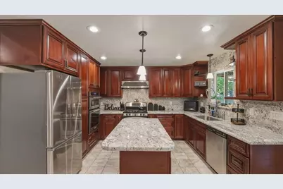 2075 Idaho Avenue, Stockton, CA 95204 - Photo 10