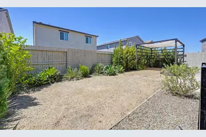8033 Oxbow Landing Loop, Roseville, CA 95747 - Photo 40