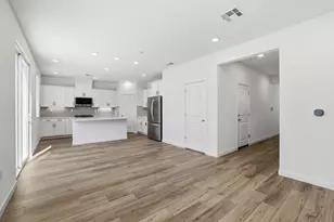 1251 Leonhardt Loop, Lincoln, CA 95648 - Photo 4