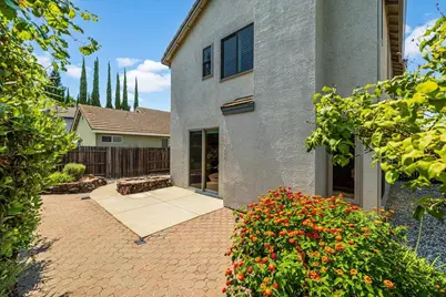 6434 Cedar Ranch Drive, Citrus Heights, CA 95621 - Photo 12