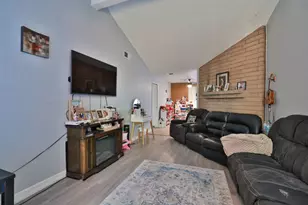 5427 Olympic Way, Sacramento, CA 95842 - Photo 30