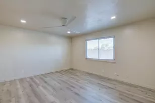 4563 4563 E Sierra Madre Ave, Fresno, CA 93726 - Photo 20
