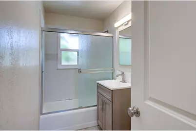 4563 4563 E Sierra Madre Ave, Fresno, CA 93726 - Photo 30