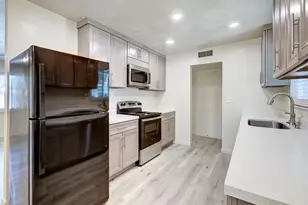 4563 4563 E Sierra Madre Ave, Fresno, CA 93726 - Photo 26