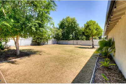 4563 4563 E Sierra Madre Ave, Fresno, CA 93726 - Photo 18