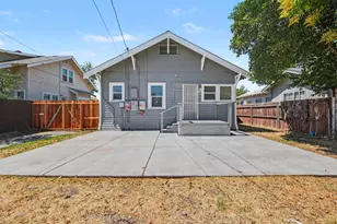 115 W 19th St, Merced, CA 95340 - Photo 18