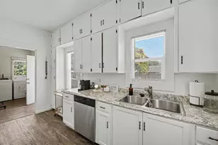 115 W 19th St, Merced, CA 95340 - Photo 14