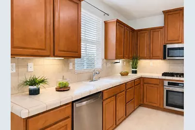 5300 Kungsting Way, Elk Grove, CA 95757 - Photo 16