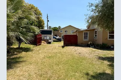 1733 Center Avenue, Dos Palos, CA 93620 - Photo 4