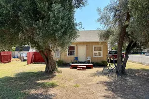 1733 Center Ave, Dos Palos, CA 93620 - Photo 2