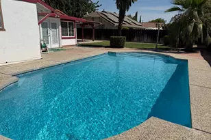 414 Vicki Lynn Ln, Patterson, CA 95363 - Photo 2