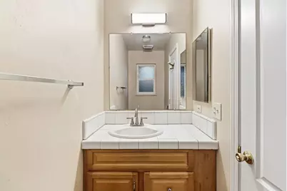 4725 9th Avenue, Sacramento, CA 95820 - Photo 26