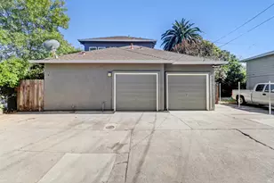 4725 9th Ave, Sacramento, CA 95820 - Photo 38