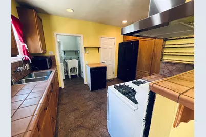 1222 W Flora Street, Stockton, CA 95203 - Photo 22