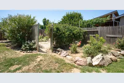 382 Monterey Avenue, Yuba City, CA 95991 - Photo 30