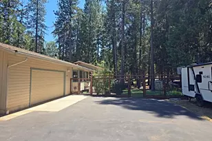 13547 Schooner Hill Dr, Grass Valley, CA 95945 - Photo 10