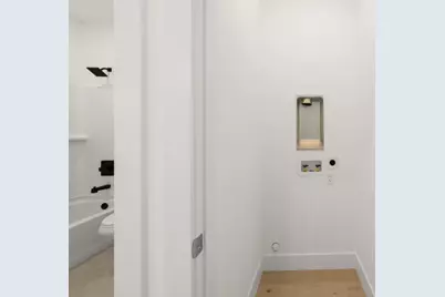 5060 Mascot Avenue, Sacramento, CA 95820 - Photo 16