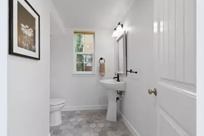 3073 Crocker Drive, Sacramento, CA 95818 - Photo 18