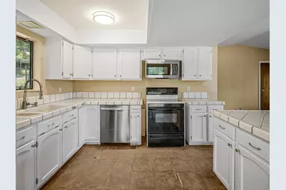 4872 Squaw Hallow Ct, Placerville, CA 95667 - Photo 2