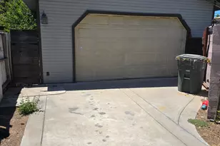 203 Severin Ave, Modesto, CA 95354 - Photo 12
