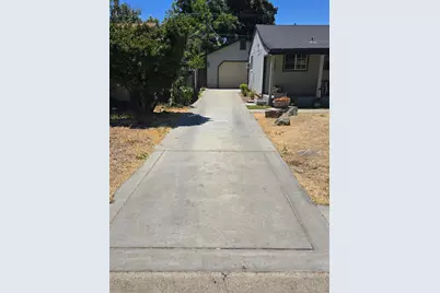 203 Severin Avenue, Modesto, CA 95354 - Photo 10
