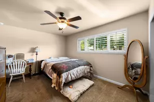 59 Manley Ct, Sacramento, CA 95820 - Photo 16