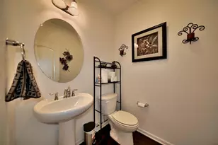 18607 Delta Ct, Lathrop, CA 95330 - Photo 10
