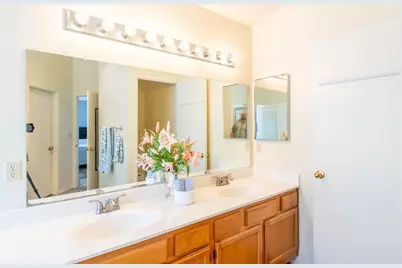 11 Monterosa Court, Sacramento, CA 95823 - Photo 36