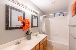 11 Monterosa Ct, Sacramento, CA 95823 - Photo 50