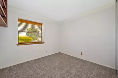 10744 Ambassador Drive, Rancho Cordova, CA 95670 - Photo 18