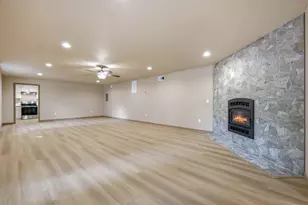 3245 Ray Cir, Auburn, CA 95602 - Photo 4