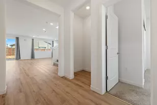 997 Pipit St, Lathrop, CA 95330 - Photo 14