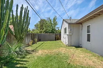 4440 28th Avenue, Sacramento, CA 95820 - Photo 34