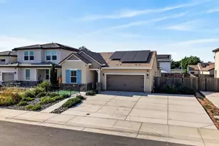 873 I St, Galt, CA 95632 - Photo 2