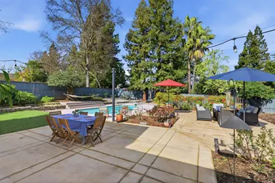 5375 Terrace Oak Circle, Fair Oaks, CA 95628 - Photo 38