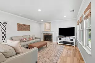5375 Terrace Oak Cir, Fair Oaks, CA 95628 - Photo 6
