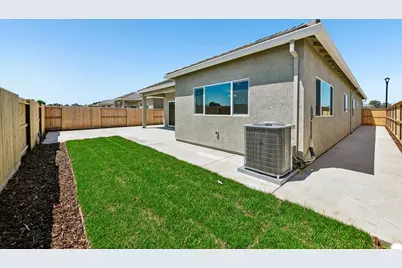 945 Norman Road, Galt, CA 95632 - Photo 8