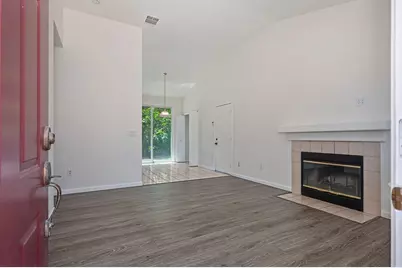 6810 Hampton Cove Way, Sacramento, CA 95823 - Photo 4