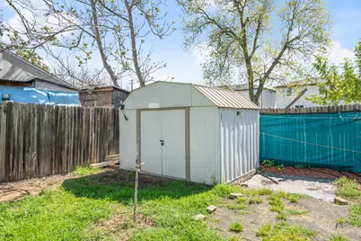 976 Acacia Avenue, Sacramento, CA 95815 - Photo 26