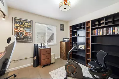 8298 Sunny Creek Way, Sacramento, CA 95823 - Photo 24