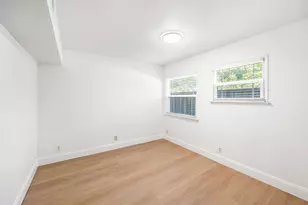 3260 V St, Sacramento, CA 95817 - Photo 12