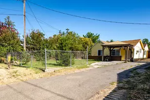 602 Harris Ave, Sacramento, CA 95838 - Photo 2