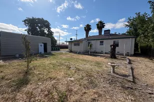 2555 E Miner Ave, Stockton, CA 95205 - Photo 24