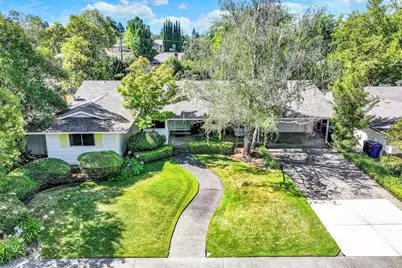 8182 Niessen Way, Fair Oaks, CA 95628 - Photo 2
