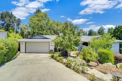 8347 Woodborough Way, Fair Oaks, CA 95628 - Photo 10
